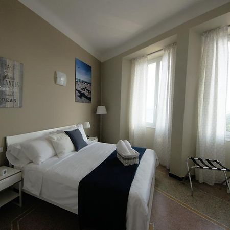 Luna Rooms Savona Eksteriør bilde